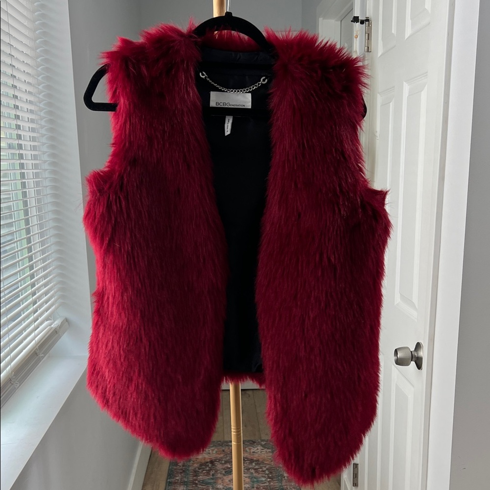 BCBG Deep Red Faux Fur Vest Coat XS (Oversized)